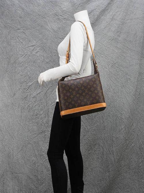 Handbags & Bags Louis Vuitton Limited Edition Monogram Amfar Sharon