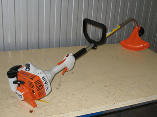 Forestry - ******STIHL FS38 weed eater 6 months old ****** was sold for