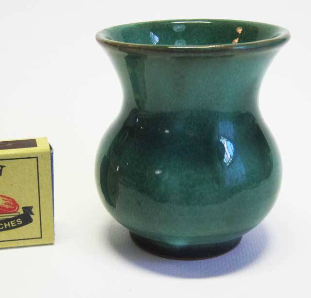 South African Porcelain Linn Ware small vase was sold for R45.00 on
