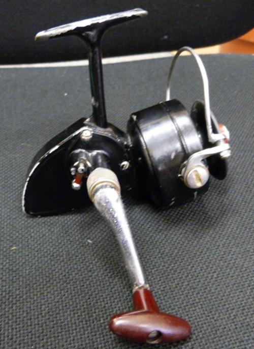 Vintage DAM QUICK 330 Spinning Reel Made in West Germany