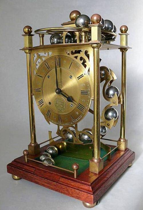 Mantel Clocks HARDING & BAZELEY CLOCK,CHELTENHAM ENGLAND was sold for