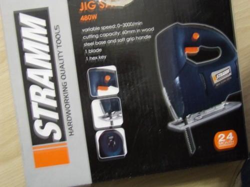 Stramm jigsaw deals