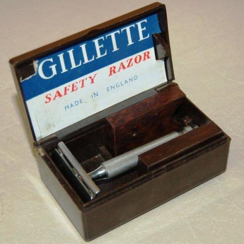 gillette bakelite razor