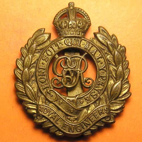 International Badges & Insignia British Cap Badge WW1 Brass Royal