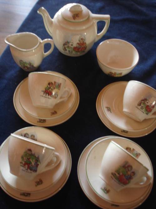 English Porcelain VINTAGE CHILDS NURSERY RHYME TEA SET PROBABLY WADE