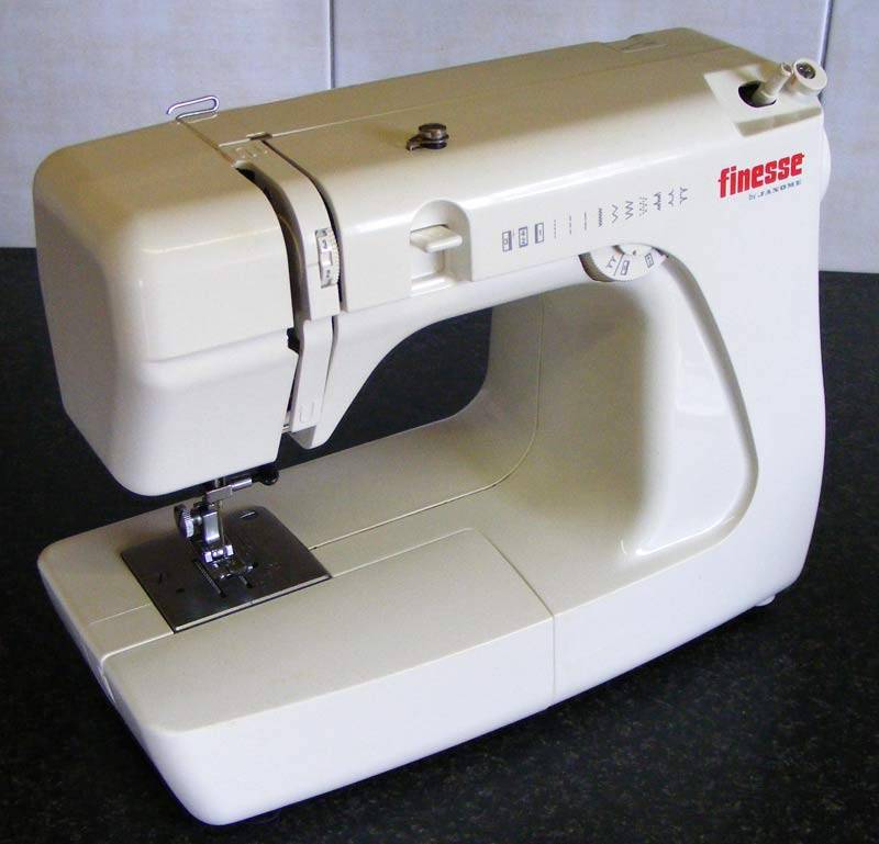 Sewing Machines & Overlockers JANOME FINESSE Sewing Macine Good