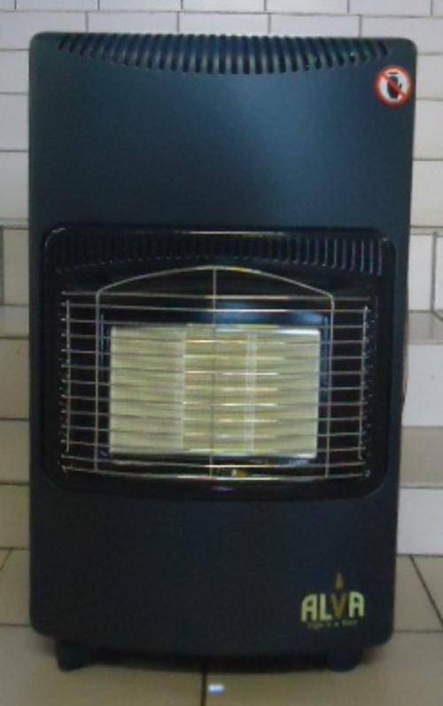 Heaters 3 PANEL ALVA GAS HEATER...DEMO MODEL and 100 working order