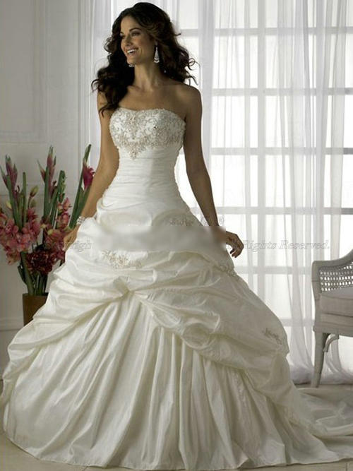online gowns at lowest price