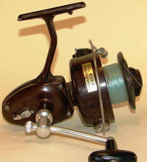 Reels Vintage Big Point Coffee Grinder Fishing ReelGood condition