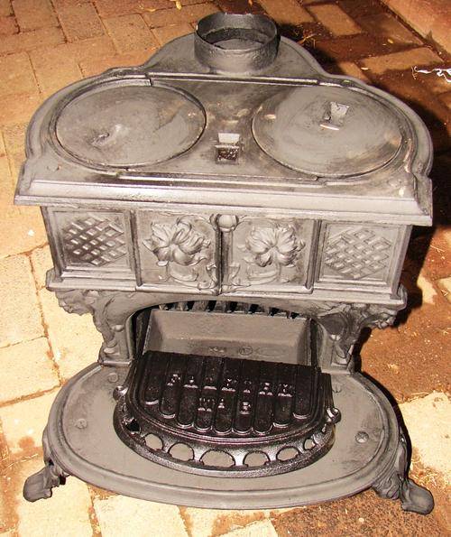 Appliances Queen Anne 2 Plate Falkirk no 6 Stove no1 was sold for