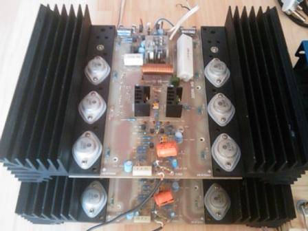Amplifiers & Processors - 300W MOSFET Power Amplifiers (Pair). Perfect