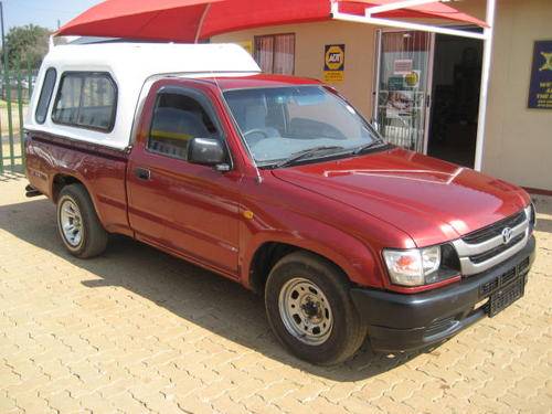 Toyota - Toyota 2.2D Hilux Bakkie 2003 model.Good cond. was listed for ...