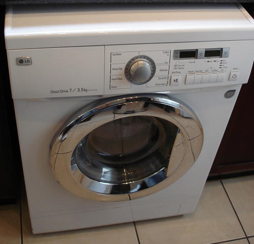 Washing Machines - LG Washer/Dryer Combo 7/3.5kg. Excellent condition