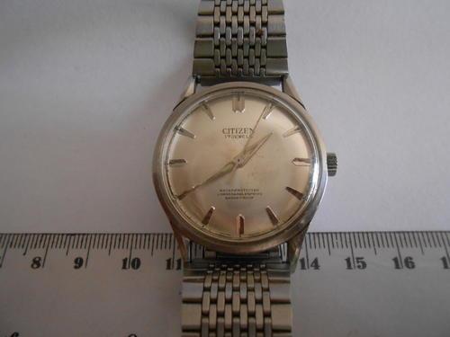 Citizen 17 outlet jewels water resistant