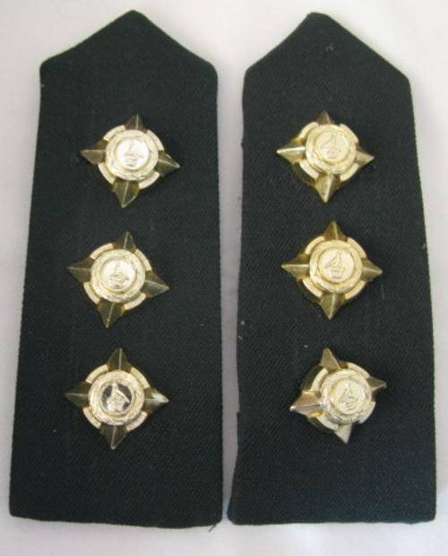 International Badges & Insignia ZIMBABWE ARMY OFFICERS RANK BOARDS
