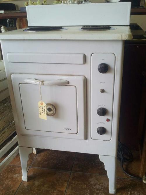 Appliances - 1930&#39;s Rare vintage original Defy enamel stove - one of the first electrical stoves ...