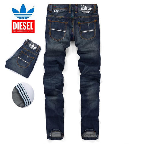 fuente Endurecer Extranjero Jeans - Diesel & Adidas Viker AD White Edition RRP R2400 was sold for  R650.00 on 22 Jul at 08:53 by eCommerceOnline in Pretoria / Tshwane  (ID:105260646)