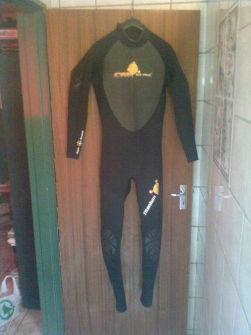Wetsuits Reef TriFlex Wetsuit was sold for R750.00 on 14 Jun at 19