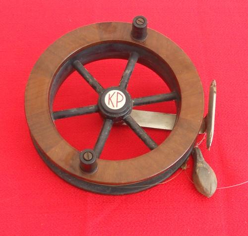 Reels - OLD SCARBOROUGH KP FISHING REEL was sold for R130.00 on 9 Dec at  13:32 by Jabberwockie in Scottburgh (ID:210285503)