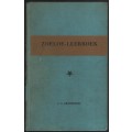 Zoeloe-leerboek met Oefeninge, Leesstukke, Woordelys en 'n aantal Ra - Engelbrecht, J. A.