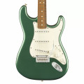 Fender Limited Edition Player Stratocaster, Pau Ferro Fingerboard, Sherwood Green Metallic