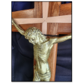 2meter Kiaat & Beechwood Crucifix with Gold Corpus