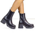 Black chunky chelsea boot oluchi