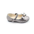 Pewter infants girls dress pump with a bow angie