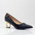 Black pointy court on 6cm special circle heel lizard orchid