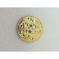 Round Sew Through Button Floral Design (Gold)