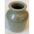Hyme Rabinowitz (south african) Stoneware vase - Reduction fired hand thrown studio pottery