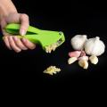 Handheld Ginger Garlic Press Tool BA-600