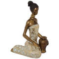 Polystone Tabletop 26cm Mfunte Lady Sitting with Pot -NAJ35U1