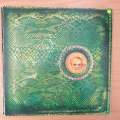 Alice Cooper  Billion Dollar Babies with Lyrics - Vinyl LP Record - Very-Good Quality (VG) (ve...