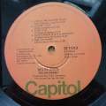 Helen Reddy  Long Hard Climb - Vinyl LP Record - Very-Good Quality (VG)  (verry)