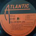 Roberta Flack  Feel Like Makin' Love - Vinyl LP Record - Very-Good Quality (VG)  (verry)