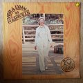 Vera Lynn  Vera Lynn In Nashville - Vinyl LP Record - Opened  - Very-Good Quality (VG)