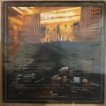 Jethro Tull - Minstrel In The Gallery (UK) - Vinyl LP Record - Very-Good+ Quality (VG+)