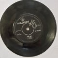 The Beatles  I Want To Hold Your Hand -  Vinyl 7" Record - Opened  - Good+ Quality (G)