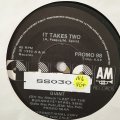 Giant - It Takes Two - Vinyl 7" Record - Very-Good+ Quality (VG+)