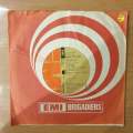 Promises  Baby It's You / What's A Girl To Do - Vinyl 7" Record - Very-Good+ Quality (VG+) (ve...