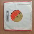Cliff Richard  Carrie - Vinyl 7" Record - Very-Good+ Quality (VG+) (verygoodplus)