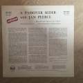 A Passover Seder With Jan Peerce - Vinyl LP Record - Opened  - Very-Good- Quality (VG-)