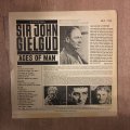 Sir John Gielgud  Shakespeare's Ages Of Man -  Vinyl LP Record - Opened  - Very-Good Qualit...