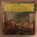 Antonio Vivaldi, Narciso Yepes, Takashi, Silvia Ochi & Orchestre De Chambre Paul Kuentz  Co...