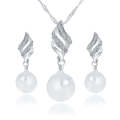 Set Jewelry (1 Pair Earrings and 1 PCS Necklace Included) Chic  Pearl and Rhinestone Pendant Neck...