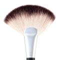 BH Cosmetics Brush 16 - Deluxe Fan Brush
