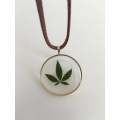 Petite Cannabis Leaf Resin Pieces