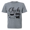 Chicks Dig Me! - Kids T-Shirt