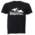 Halloween - Pumpkin & Bat - Adults - T-Shirt